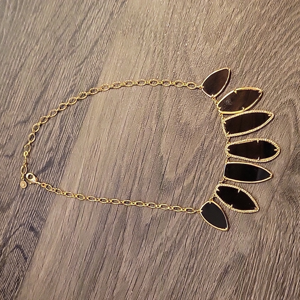 Stella & Dot Avalon statement necklace
